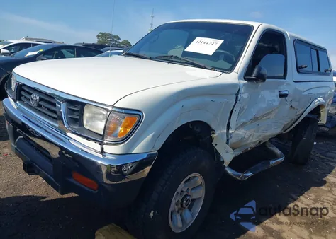 1997 Toyota Tacoma Base V6 (M5) from USA, damaged, VIN 4TAPN62N6VZ279531